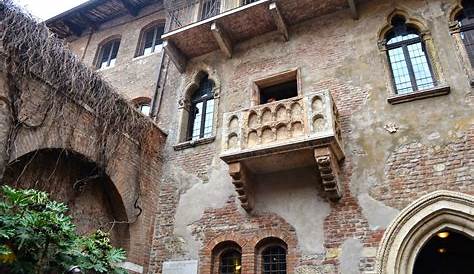 Balcon De Romeo Y Julieta En Verona "Sí, Quiero" , Una Romántica Boda A Lo