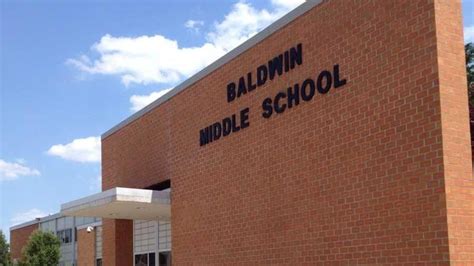 baldwin middle school reviews