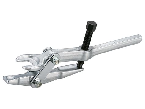 Ball Handle Puller