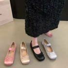 Ballet Flats With Elastic Strap