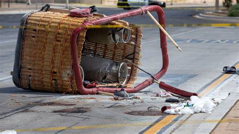 balloon crash albuquerque today