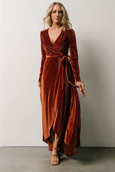 baltic born jada ribbed velvet wrap dress