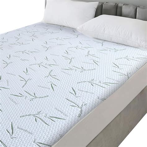Bamboo Mattress Protector Leons