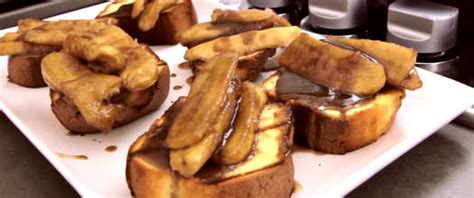 Bananas Foster Over Pound Cake