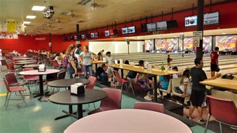 Discover Unique Experiences at Bandera Bowling