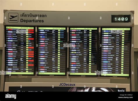 bangkok airport departures board