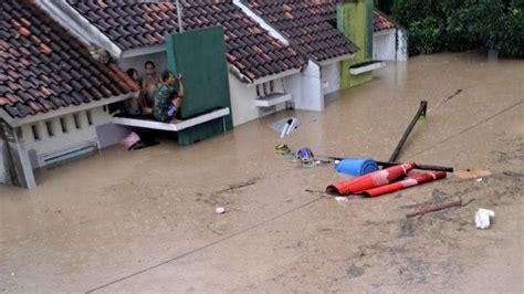 banjir semarang hari ini