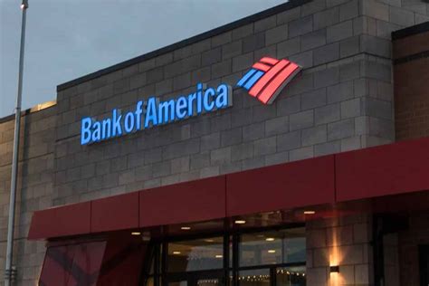 bank of america closing hours today