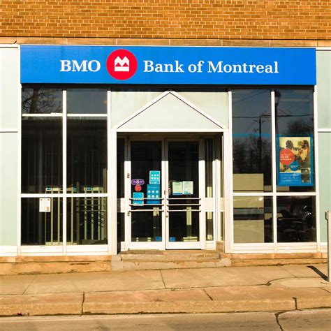 bank of montreal open on sunday