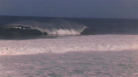 banzai pipeline live surf cam