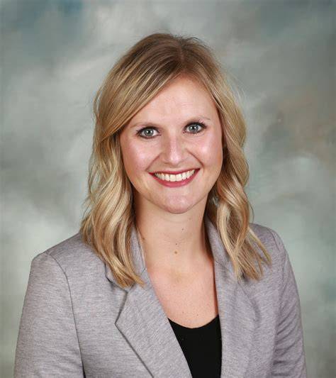 Discovering the Expertise of Barbara Mackenzie ARNP: A Leader in Healthcare Innovation