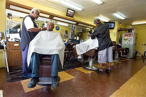 barber in charles city