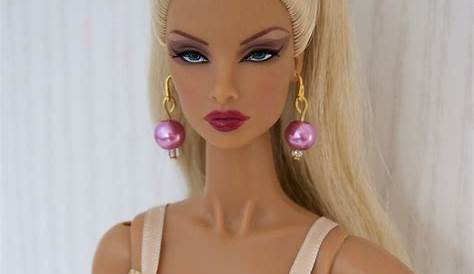 Barbie Fashion Royalty Pin By Scantlebury On Doll s 3 With Images