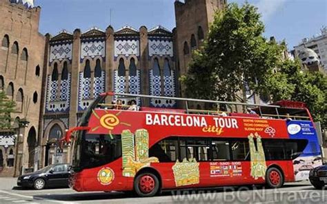 barcelona red bus tour
