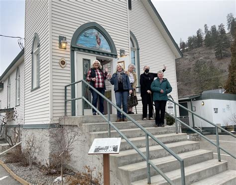 Bargain Bin Peachland