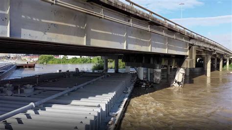 barge hits bridge in texas today
