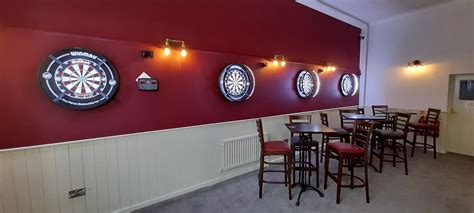 Bars That Have Darts