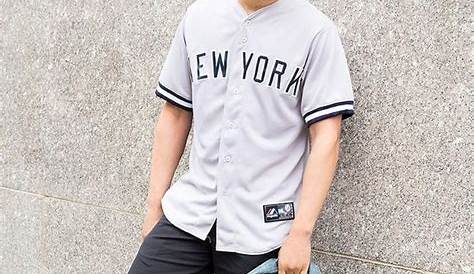 Chiconas Streetwear Baseball Jersey Outfit Guys