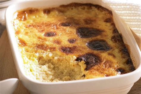BEST OldFashioned Rice Pudding Recipe in 2021 Pudding recipes, Old fashioned rice pudding