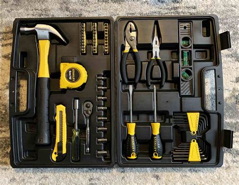 Basic Tools To Have At Home