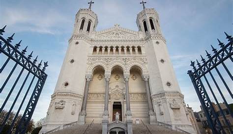 Basilique Notre Dame De Fourviere Opening Hours Lyon And Vaars, France Cam And Cass Abroad