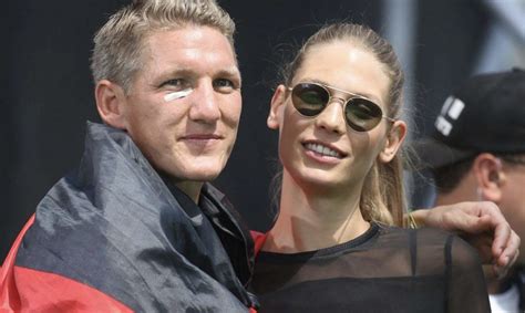 bastian schweinsteiger ex freundin