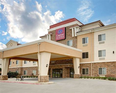 10/23 until 10/25/2014 Hampton Inn & Suites Bastrop Texas