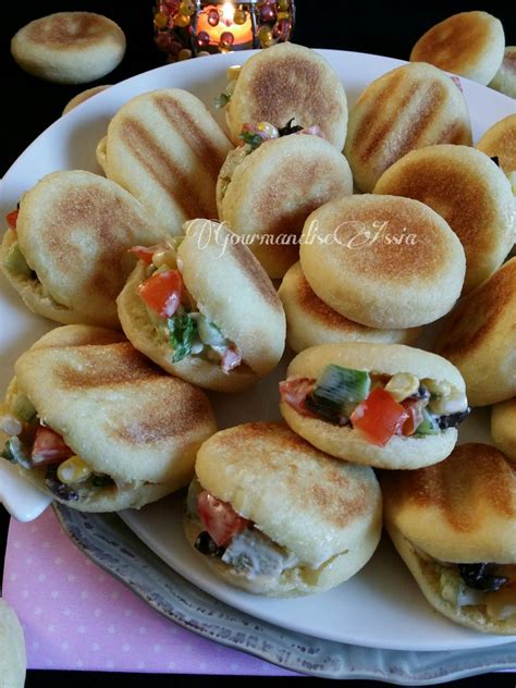 Batbout garni de viande hachée