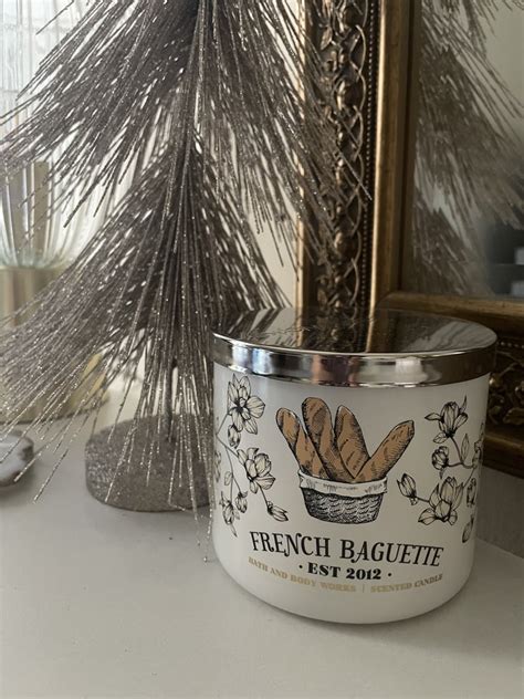 bath and body works french baguette candle