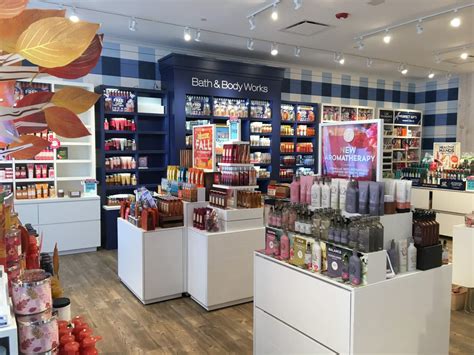 bath and body works in dickinson