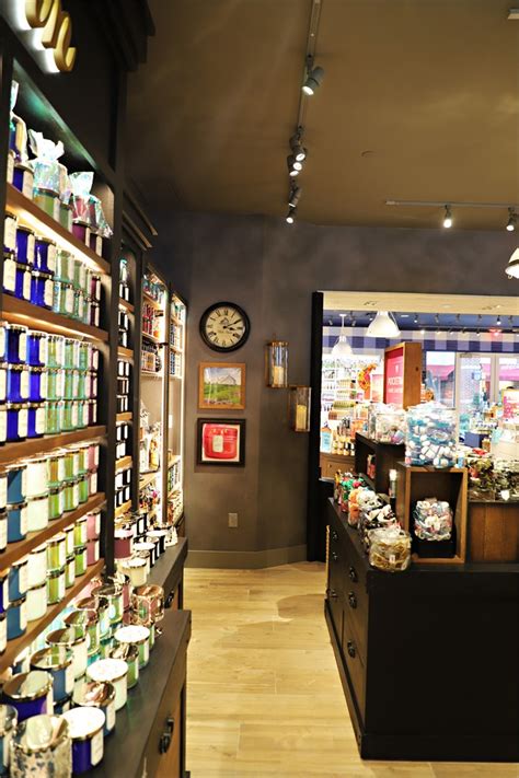 bath and body works lincoln square