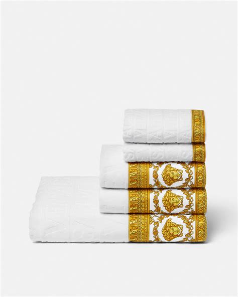 Bath Towel Set Versace