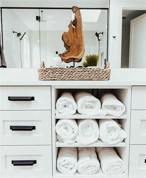 63 Best Bathroom Towel Storage Ideas (2022 Guide)