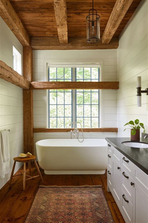 20 Amazing Bathrooms With WoodLike Tile Tiny house bathroom, Wood