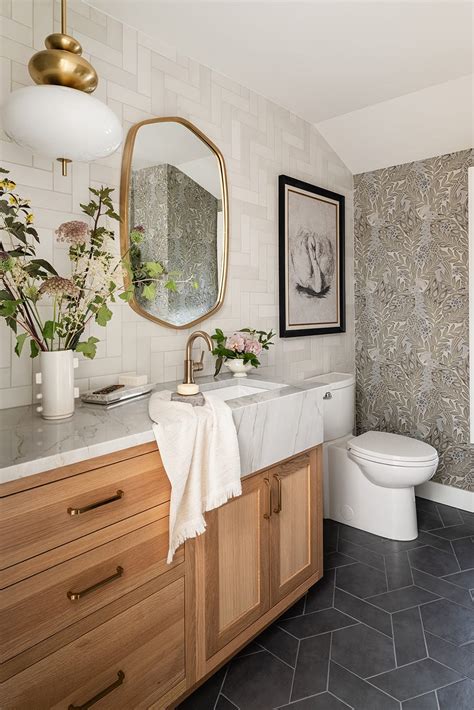 Bathroom Decor Trends