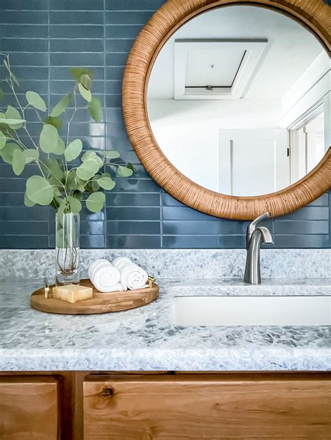 Bathroom Sink Backsplash Guard