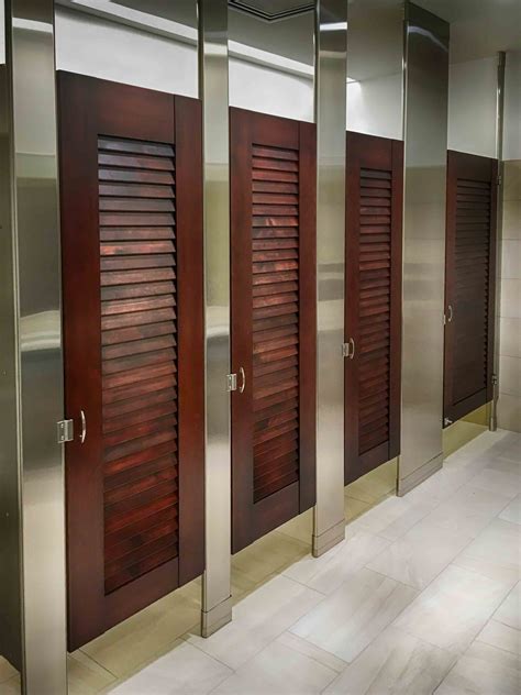 Commercial Wood Bathroom Stall Doors