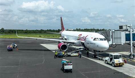 Batik Air take off at Halim Perdanakusuma Airport in Jakarta, Indonesia