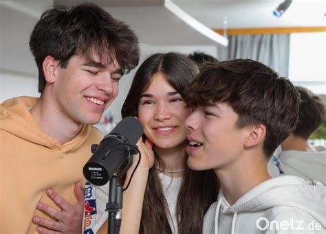 Drechslerei Kuhnert Räuchermann Bauer Max HolzKunstGoertz.de