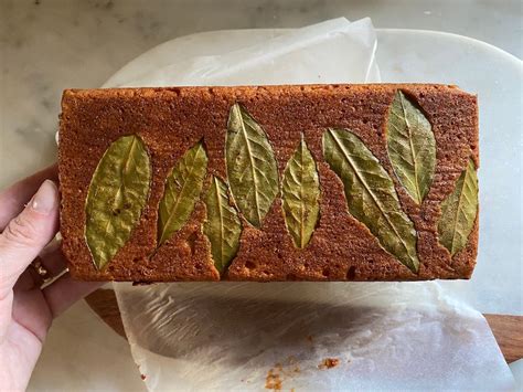 Bay Leaf Pound Cake
