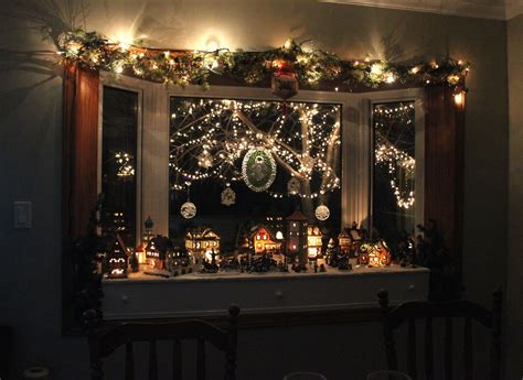 Bay Window Holiday Decorations