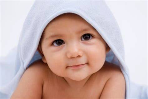Bayi lucu