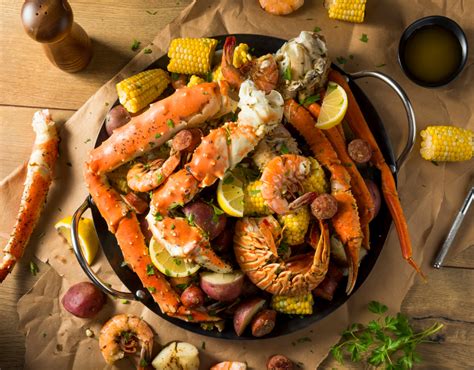 Unveil the Bayside Gastronomy Experience: Top Restaurants to Savor