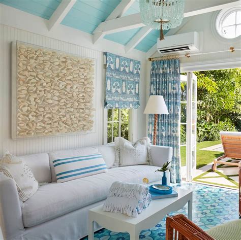 10 Beach House Decor Ideas