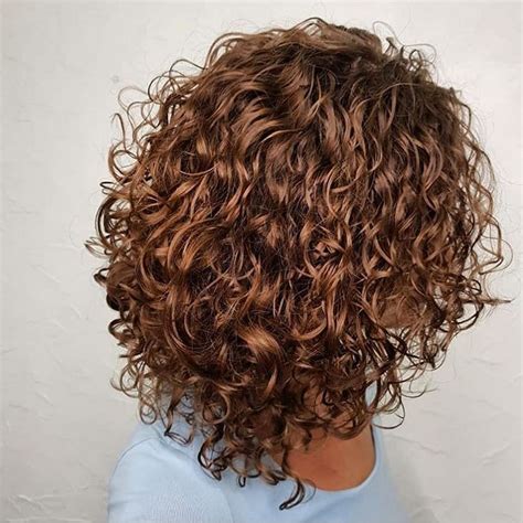 Get The Perfect Beach Wave Perm For Short Hair In 2023