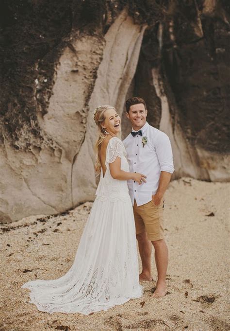 Beach Wedding Dress Code For Brides, Grooms, Guests & Everyone In