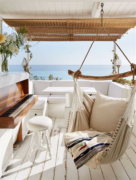 10 Beach House Decor Ideas