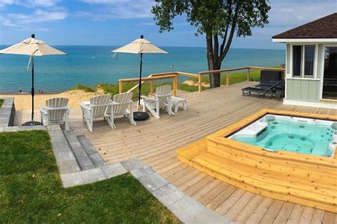 beach house to rent in michigan