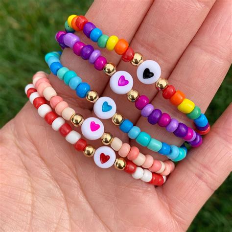 Beaded bracelet heart