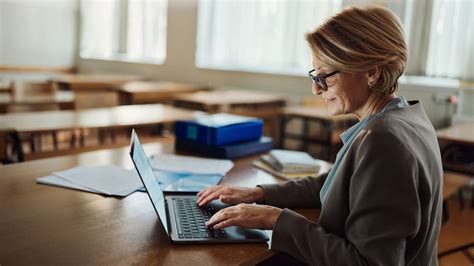 beamte wie lange arbeiten